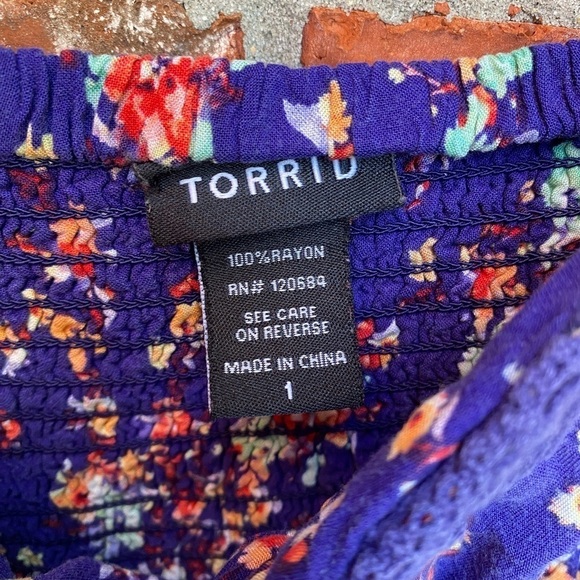 Torrid 1 Womens Blue Floral Multicolor Challis Shirred Back Spaghetti Strap Tank - Picture 5 of 8
